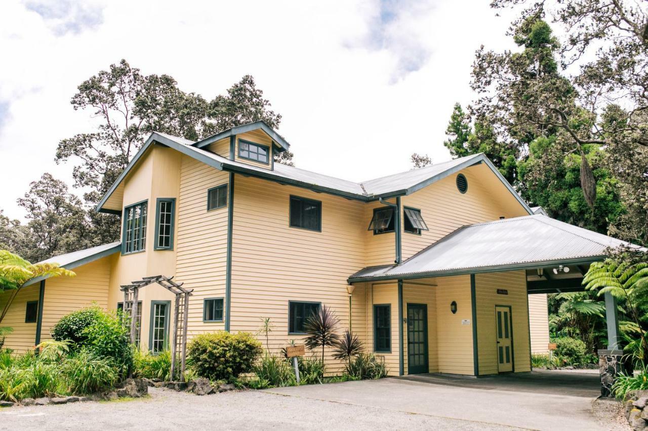 Kilauea And Restaurant Locanda